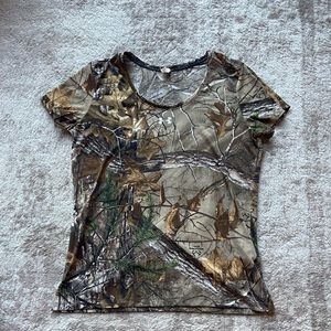 Women’s Under Armour Realtree Extra Camo Shirt